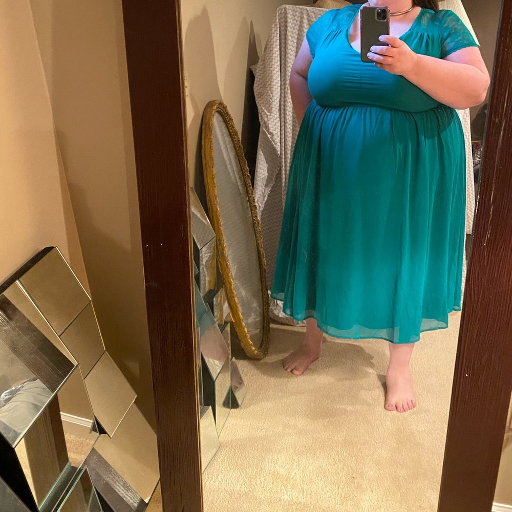 Beautiful emerald green chiffon and lace dress.